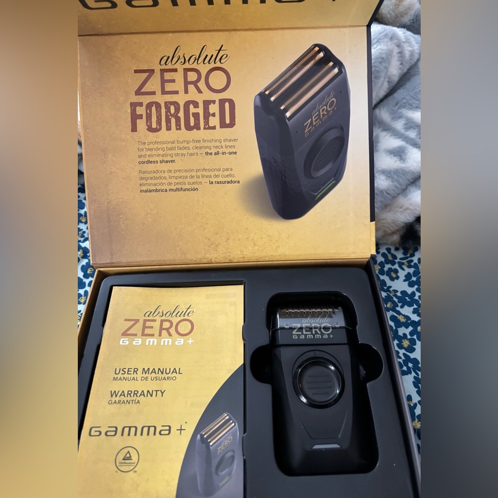 Gamma+ Absolute Zero Forged Cordless Shaver - Black
